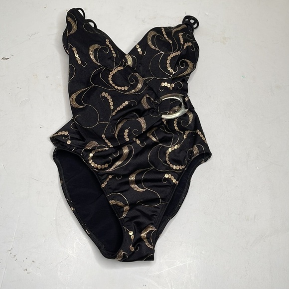 SHAPE FX One Piece Swimsuit Black and Gold Crossover with Gold Buckle Size 4 - Picture 11 of 12